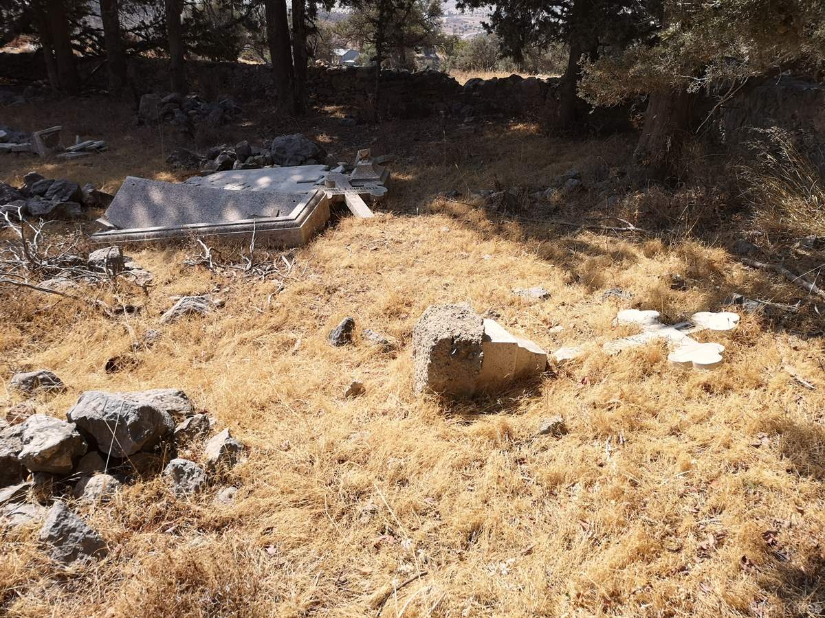 Ελληνορθόδοξο Κοιμητήριο Σύσκλιπος