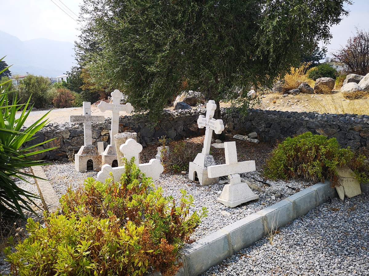 Ελληνορθόδοξο Κοιμητήριο Θέρμιας