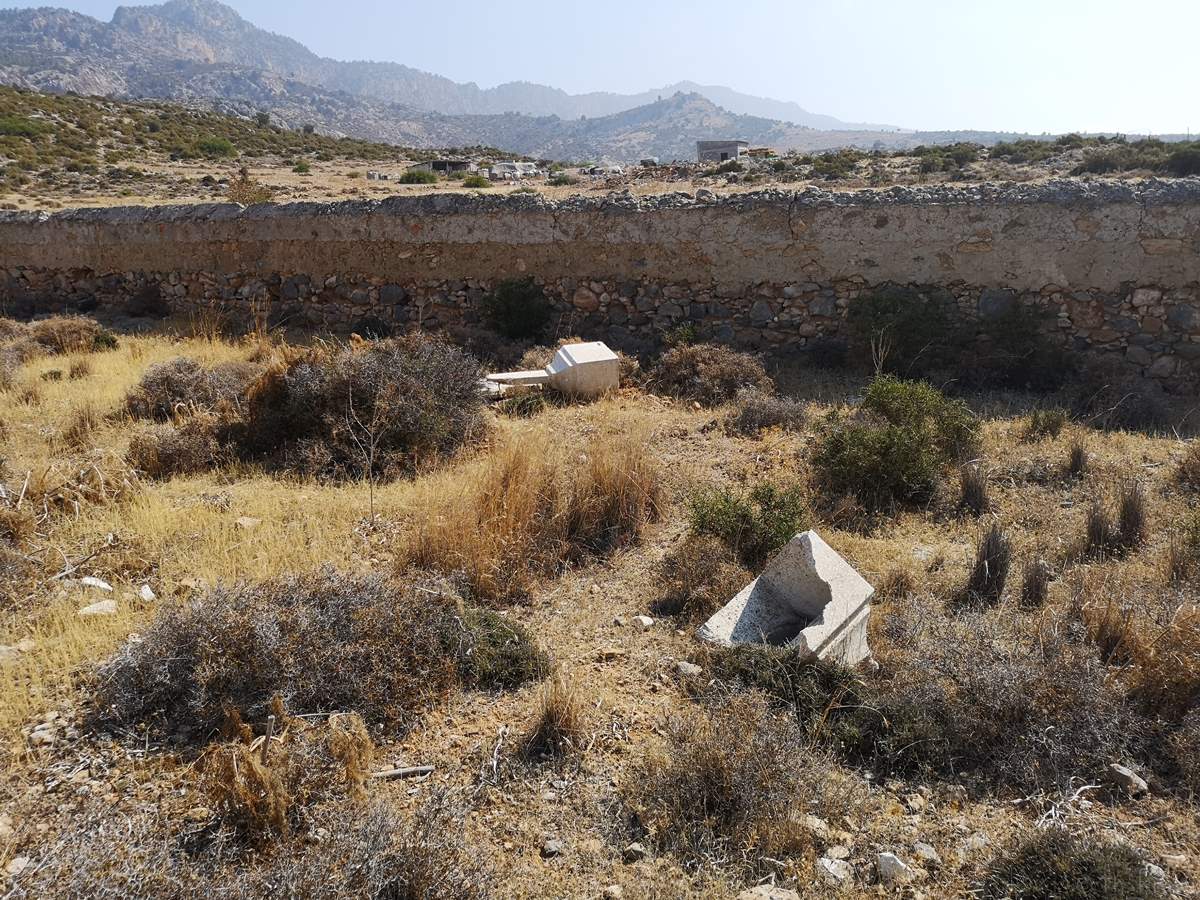 Ελληνορθόδοξο Κοιμητήριο Βουνού