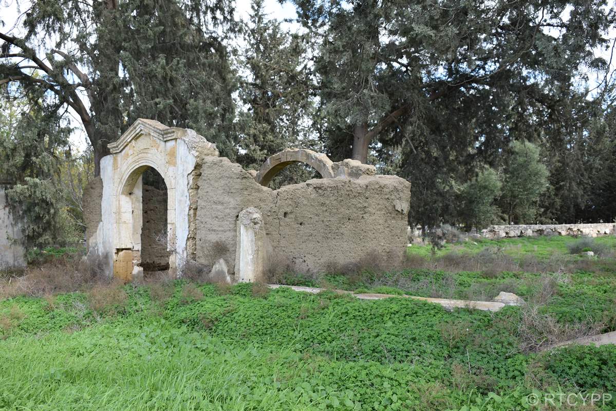 Ελληνορθόδοξο Κοιημητήριο Πραστιού
