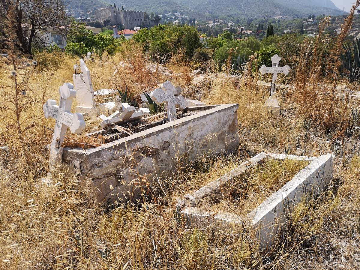 Ελληνορθόδοξο Κοιμητήριο Bellapais