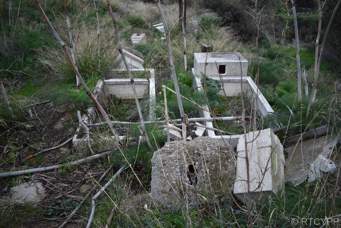 Ελληνορθόδοξο Κοιμητήριο Ακανθού