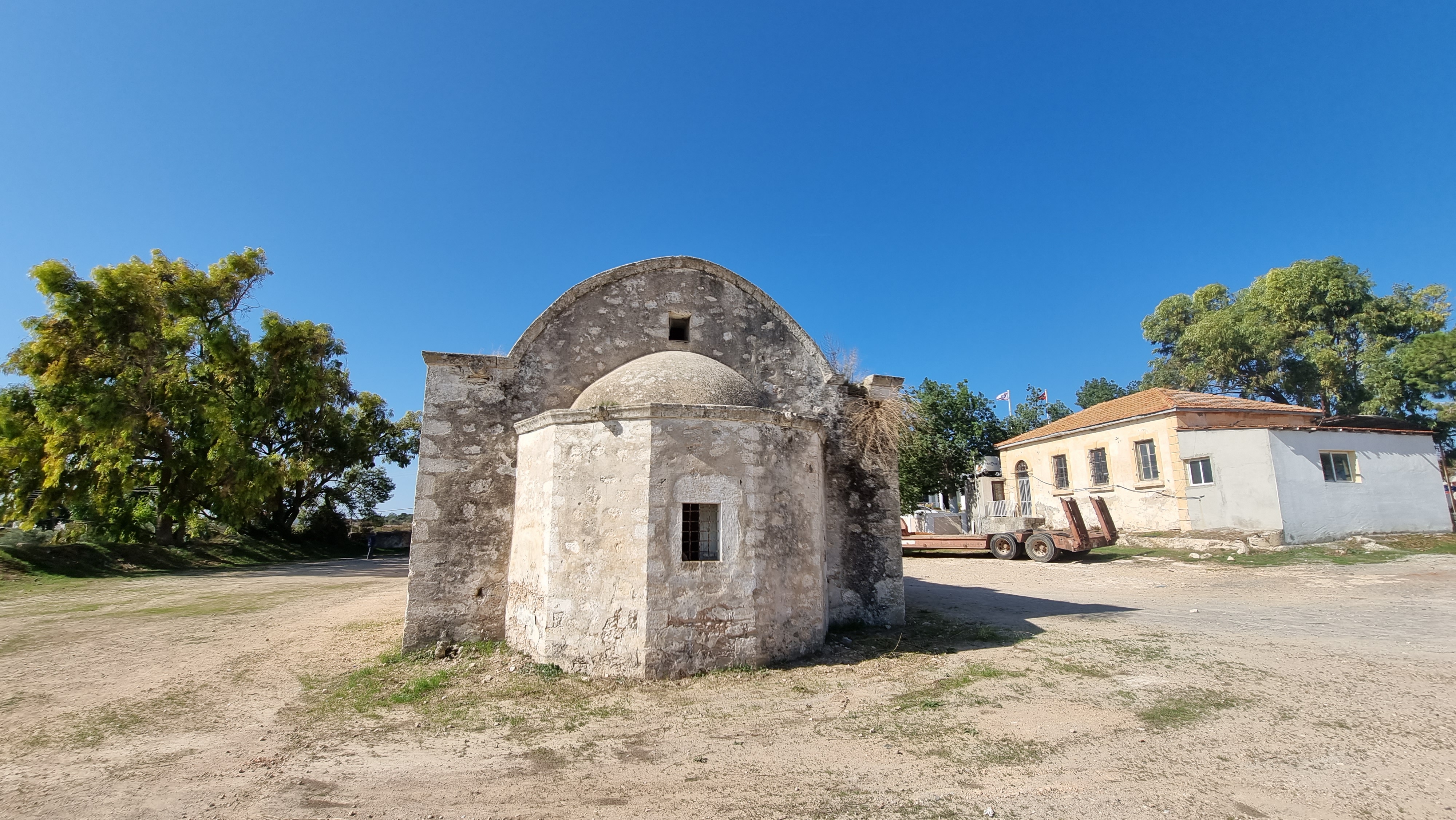 Εκκλησία Αγίας Φωτεινής (Φώτου)