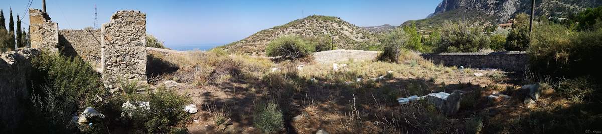 Ελληνορθόδοξο Κοιμητήrio Ftericha