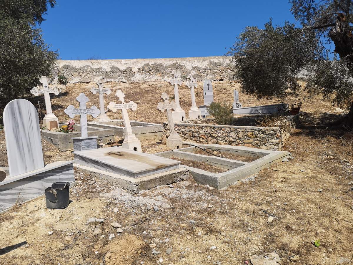 Κοιμητήριο Μαρωνιτών Καρπασίας