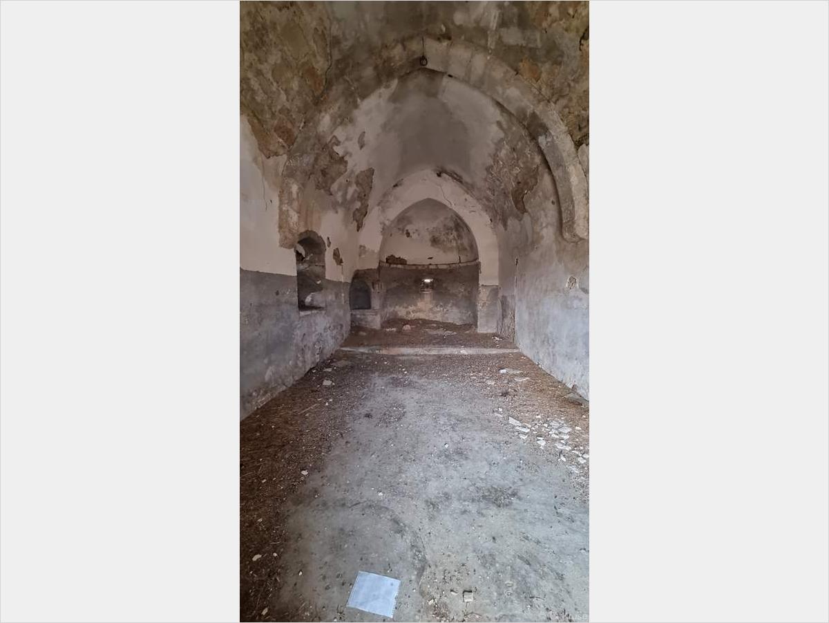 Παρεκκλήσι Αρχαγγέλου Ακανθού