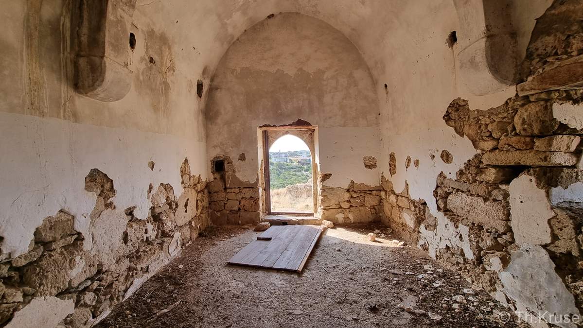 Παρεκκλήσι Αγίου Χαραλάμπους Ακανθού