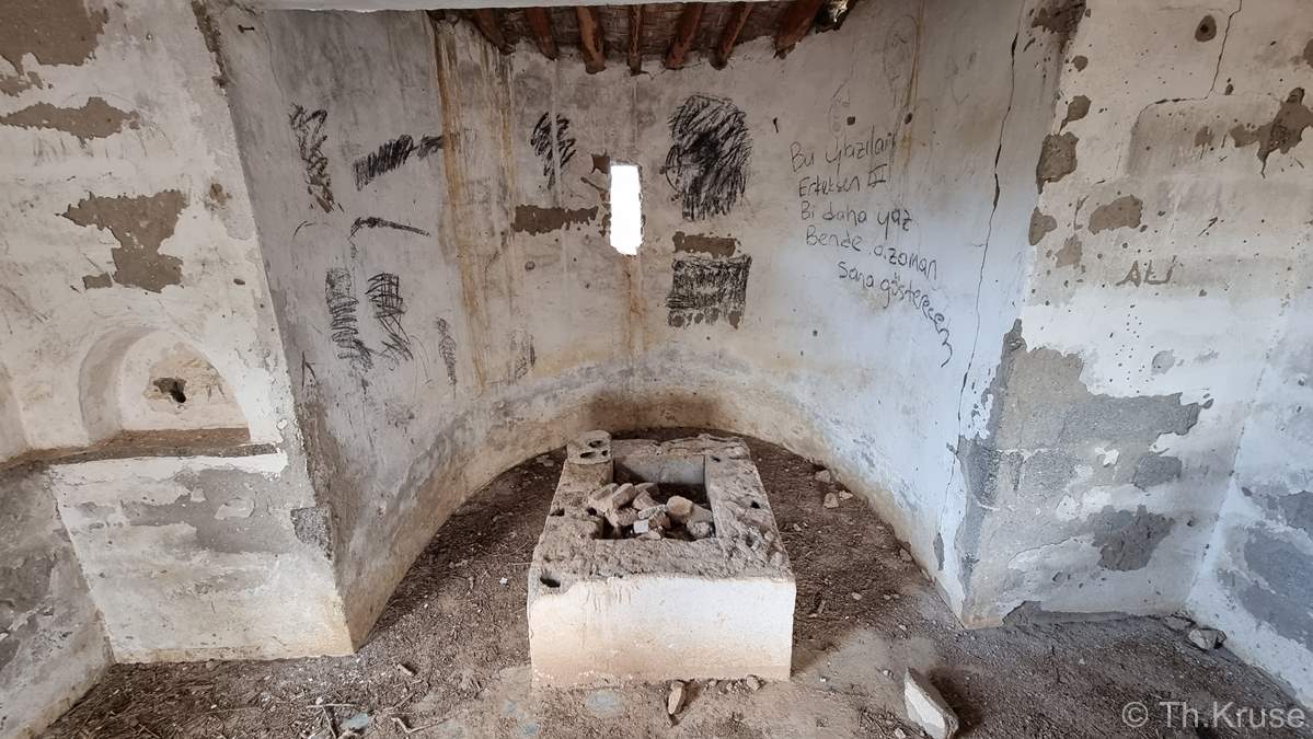 Παρεκκλήσι Αγίας Ειρήνης Ακανθού