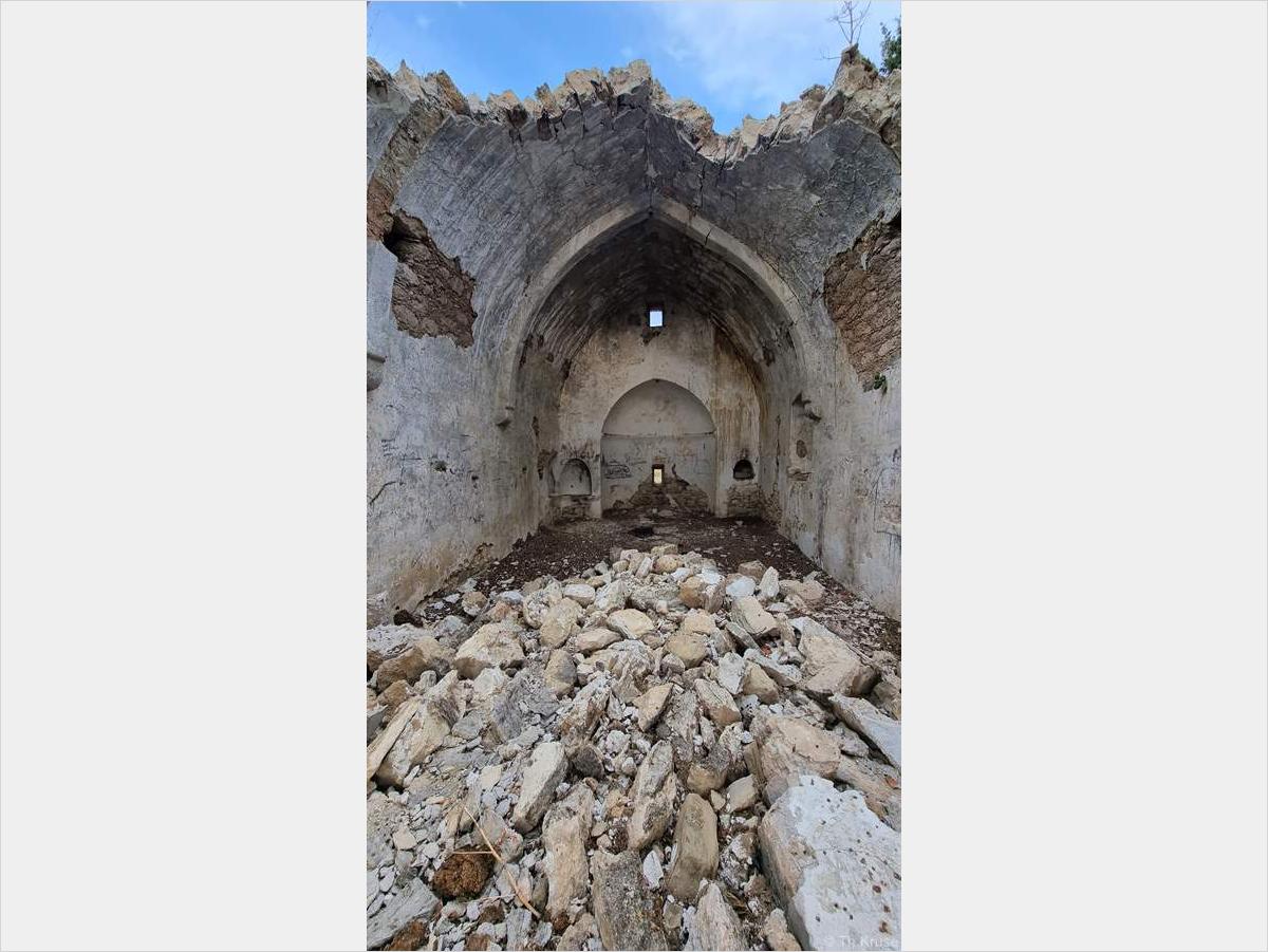 Παρεκκλήσι κοιμητηρίου Αγίας Φωτεινής Ακανθού