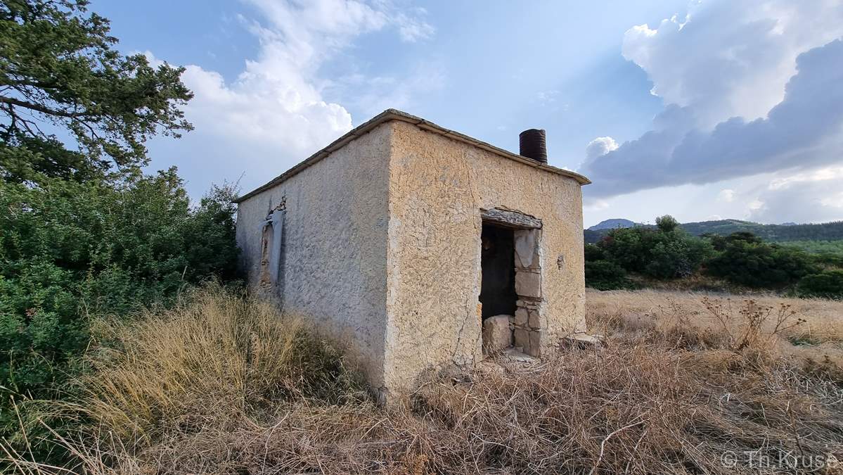 Παρεκκλήσι Παναγίας των Τριών Τερατσίων Ακανθού