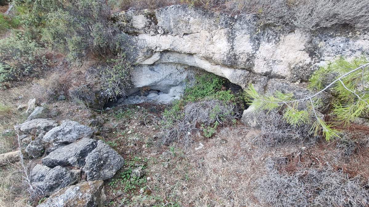 Παρεκκλήσι Παναγίας Γαλατερούσας Καραβά (περιοχή)