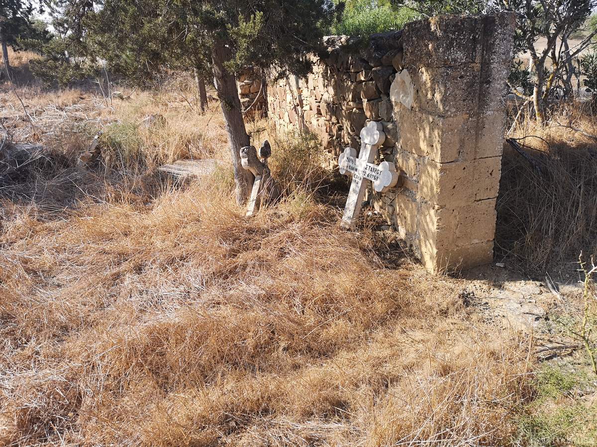 Ελληνορθόδοξο Κοιμητήριο Κοντεμένου