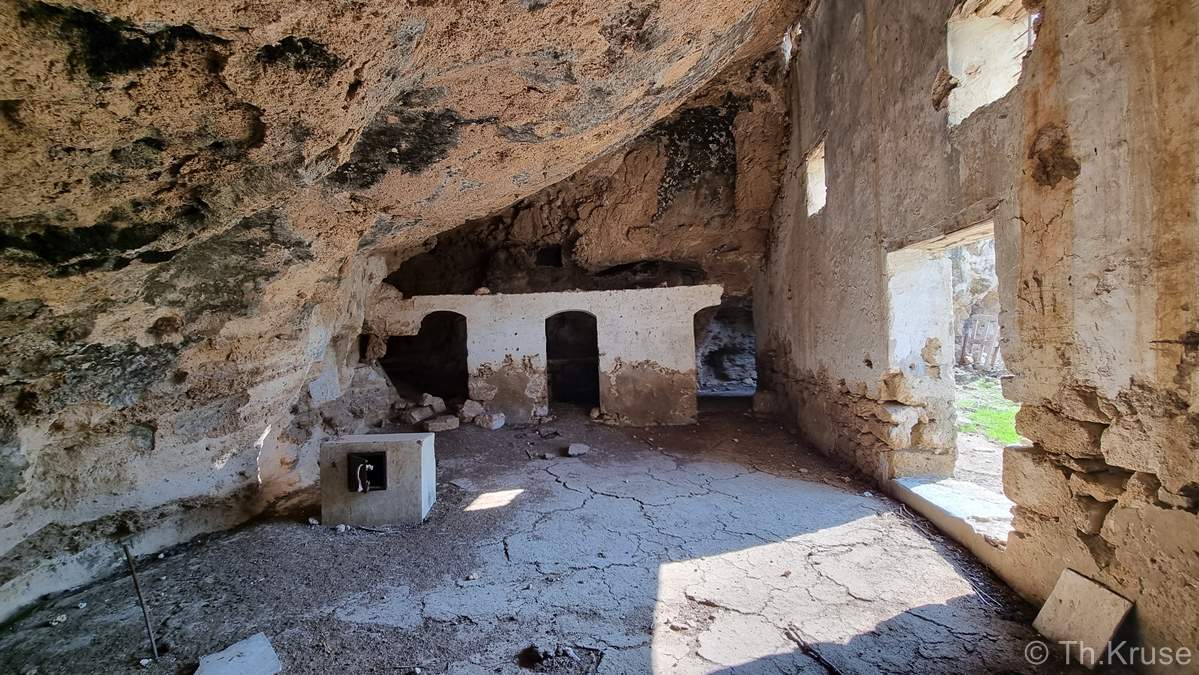 Παρεκκλήσι Αγίου Γεωργίου Σπηλιώτη Λαπήθου