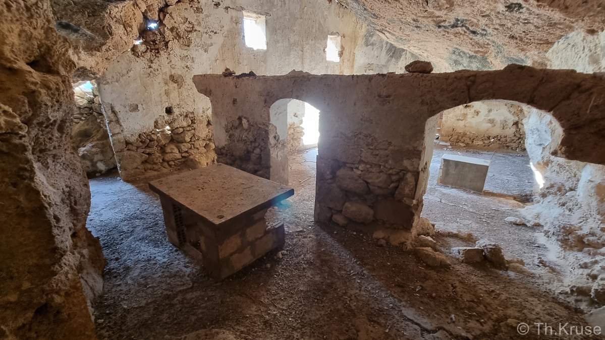 Παρεκκλήσι Αγίου Γεωργίου Σπηλιώτη Λαπήθου