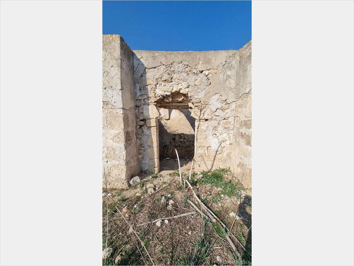 Παρεκκλήσι Παναγίας Παραδεισιώτισσας Λιμνιάς
