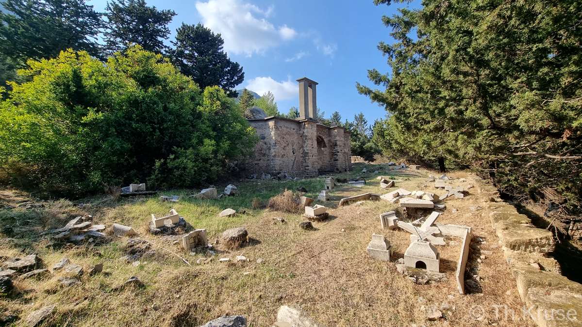 Κοιμητήριο Αρχαγγέλου Λαπήθου