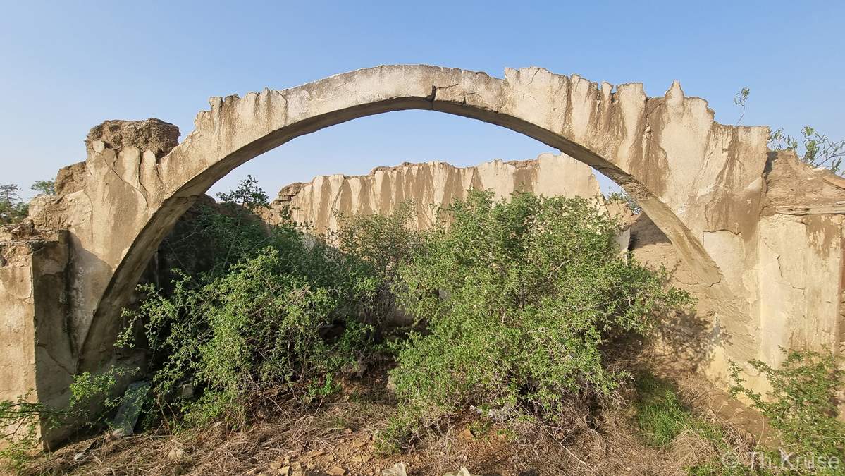 Εκκλησία κοιμητηρίου Αρχαγγέλου