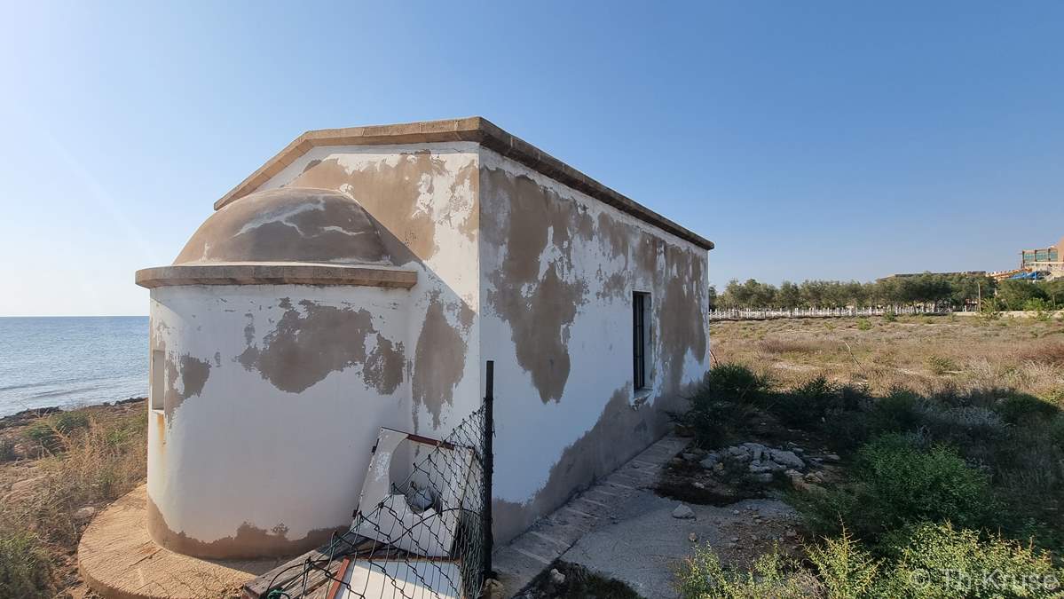 Παρεκκλήσι Αγίας Θέκλας Βοκολίδας