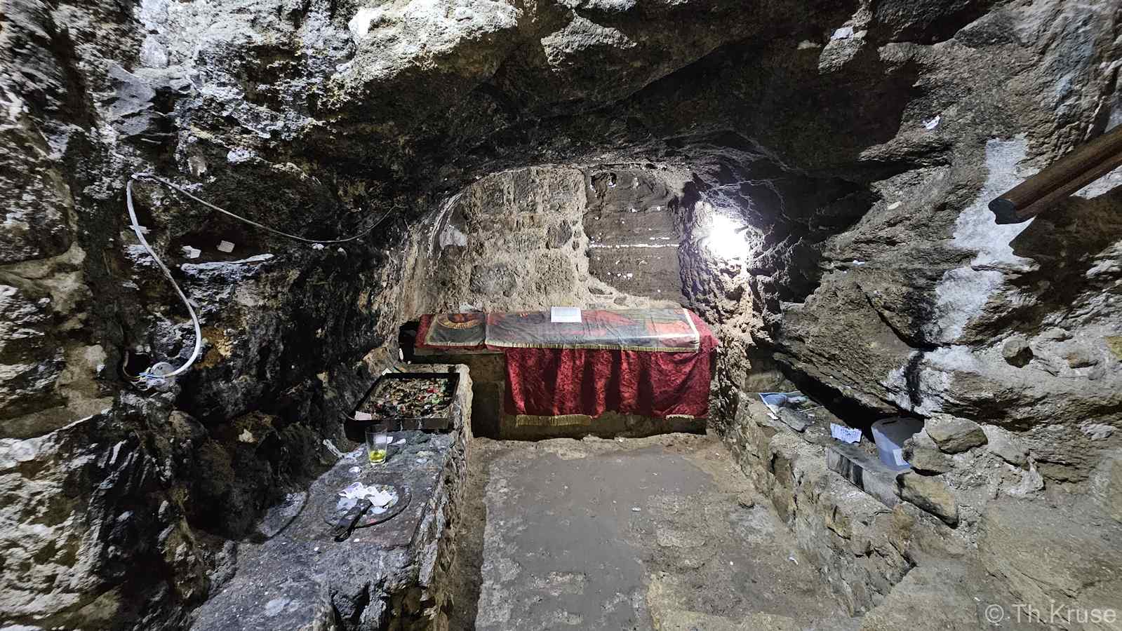 Τάφος Αποστόλου Βαρνάβα