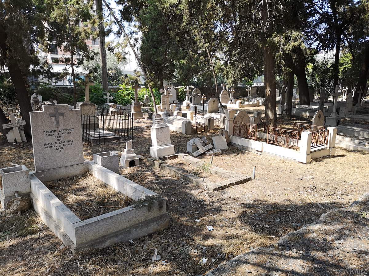 Ελληνορθόδοξο Κοιμητήριο Κερύνειας