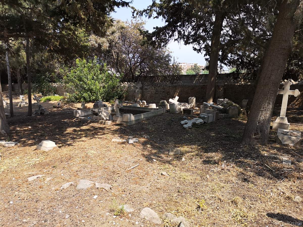 Ελληνορθόδοξο Κοιμητήριο Κερύνειας