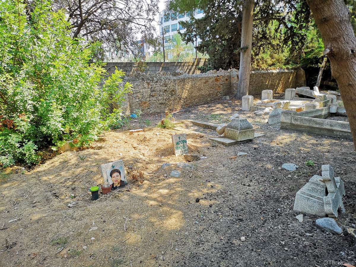 Ελληνορθόδοξο Κοιμητήριο Κερύνειας