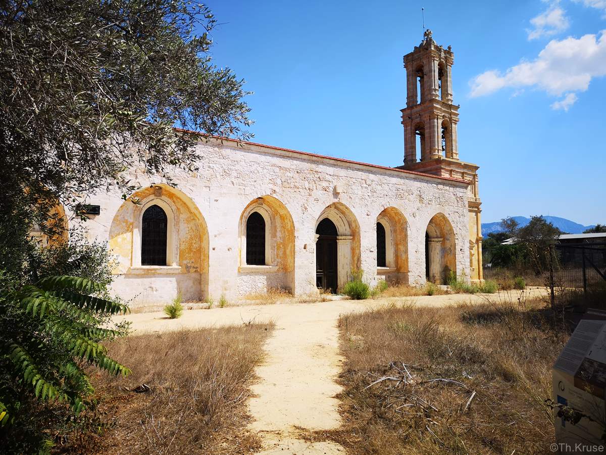 Ιερά Μονή Αγίου Παντελεήμονος Μύρτου