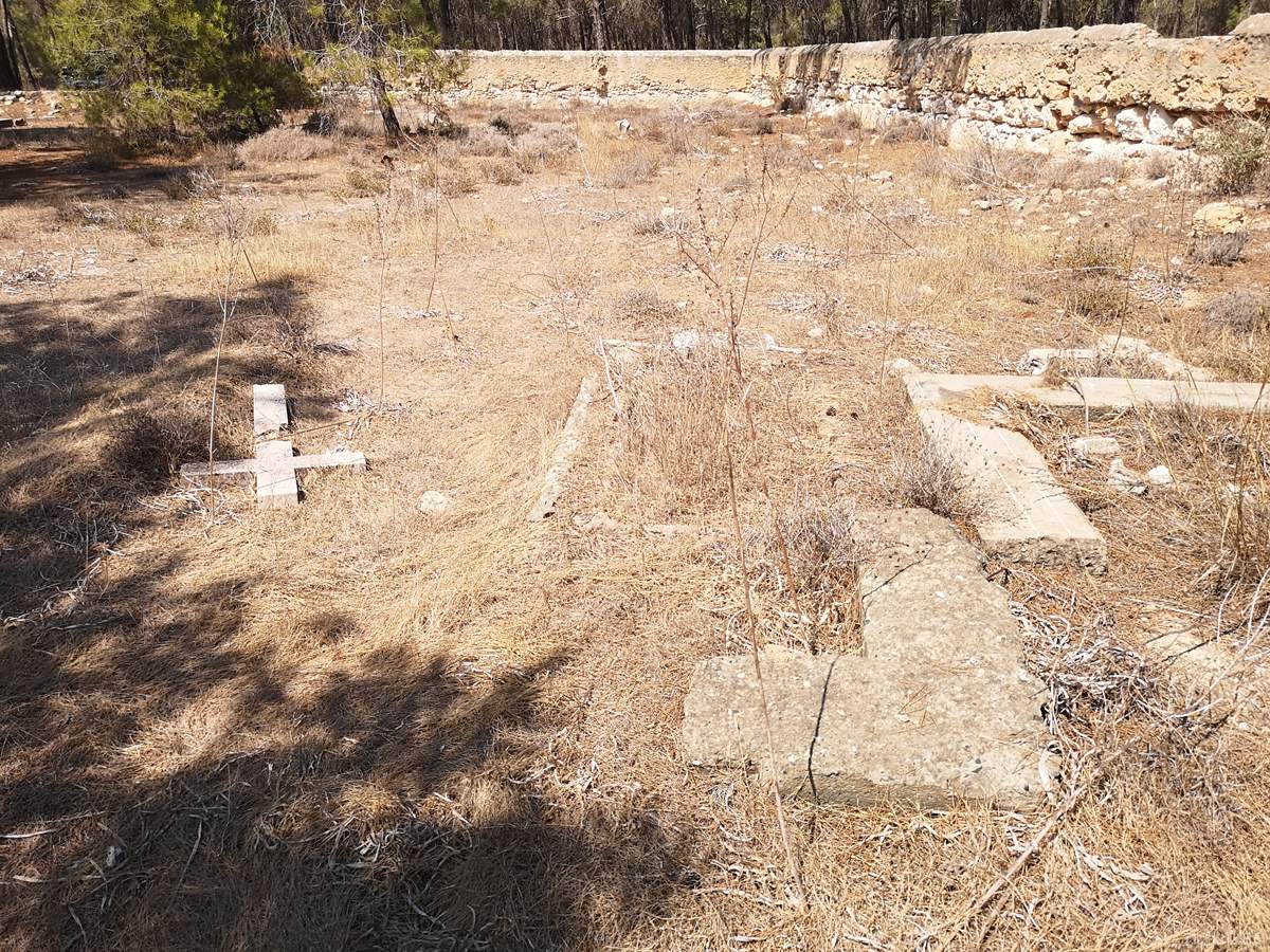 Ελληνορθόδοξο Κοιμητήριο Μύρτου